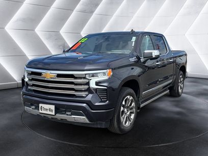 Certified 2022 Chevrolet Silverado 1500 High Country w/ Technology Package