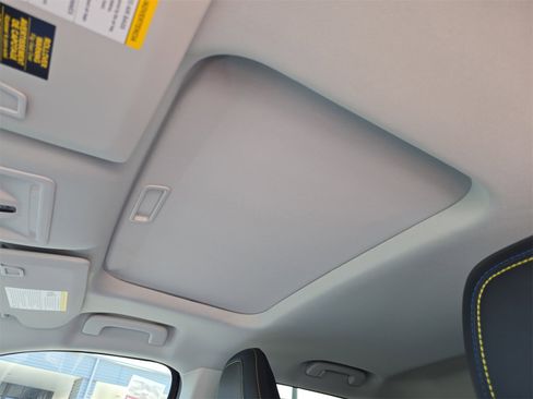 New 2025 Ford Maverick Lobo image 17