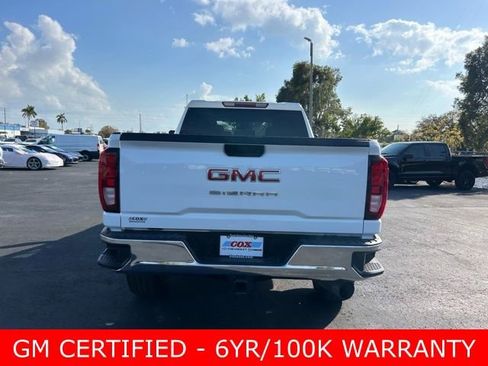 Used 2024 GMC Sierra 3500 Pro w/ Convenience Package image 5