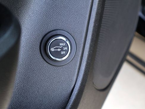 Used 2024 Chevrolet Blazer LT AWD/4WD image 22