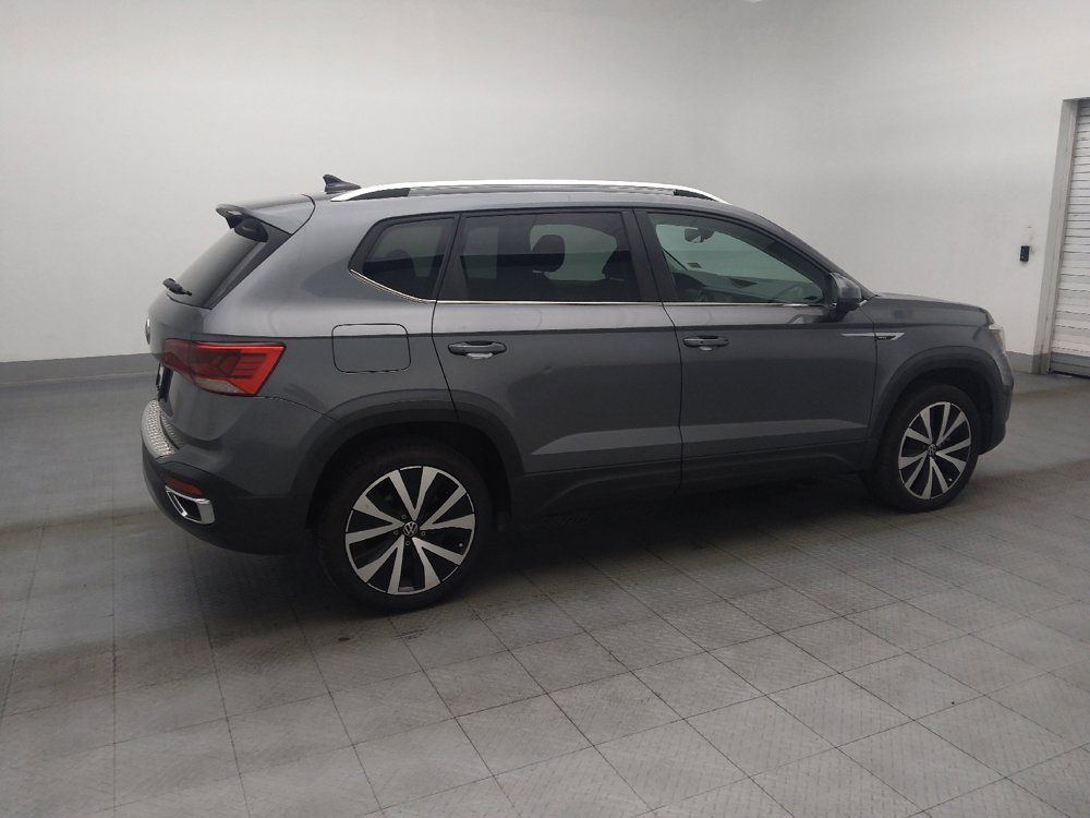 Used 2023 Volkswagen Taos SE FWD image 10