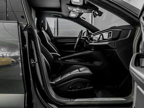 Certified 2024 Porsche Macan 4 Electric image 25