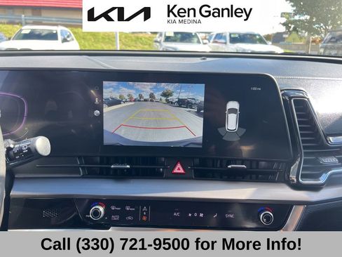Certified 2023 Kia Sportage EX image 40