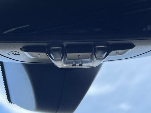 Used 2023 BMW X5 xDrive45e w/ Executive Package image 35