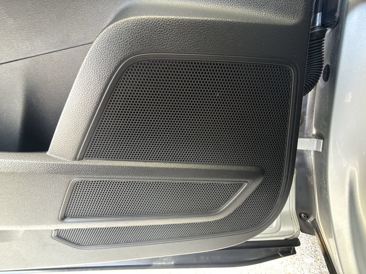 Used 2018 Volkswagen Atlas S FWD image 22
