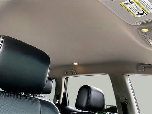 Used 2013 Nissan Pathfinder Platinum AWD/4WD image 24