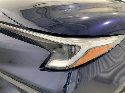 Used 2023 Toyota Corolla SE FWD image 28