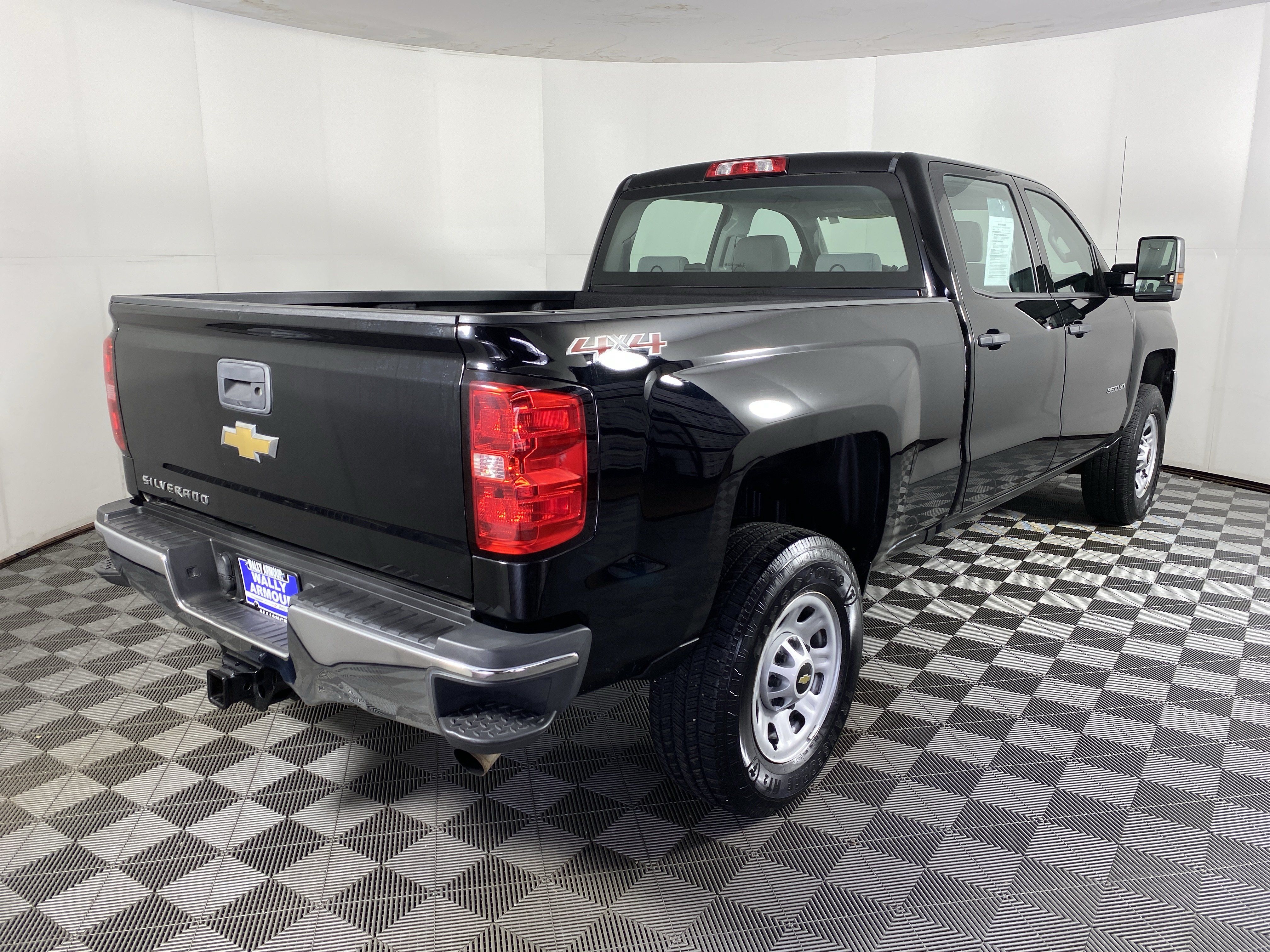Used 2017 Chevrolet Silverado 3500 W/T w/ WT Fleet Convenience Package AWD/4WD image 6