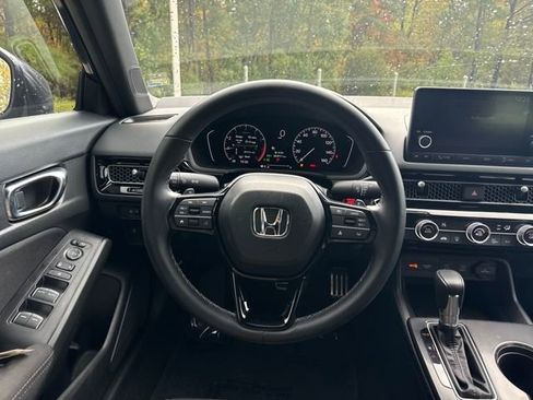 Certified 2025 Honda Civic Sport image 17