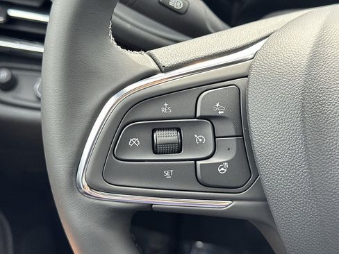 New 2026 Buick Envista Sport Touring w/ Convenience I Package FWD image 9