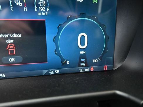 New 2026 Ford F250 4x4 Crew Cab Super Duty image 9