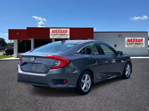 Used 2017 Honda Civic EX image 4