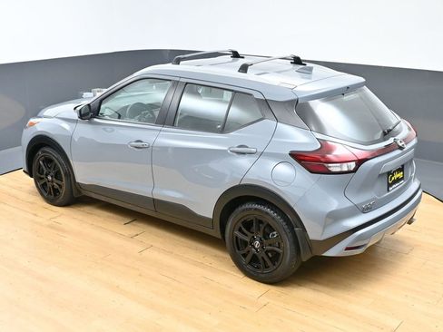 Used 2024 Nissan Kicks SV w/ Interior Electronics Package FWD image 41