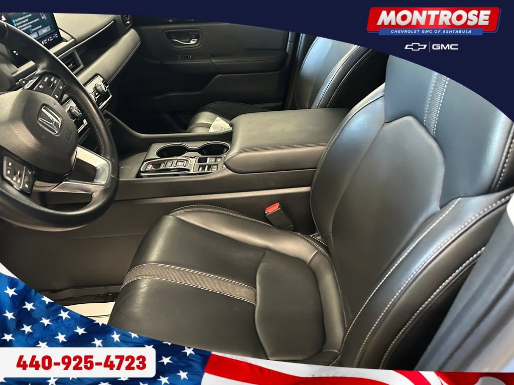 Used 2023 Honda Pilot Touring image 11