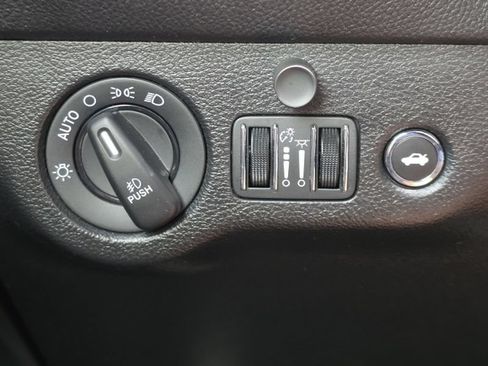 Used 2022 Dodge Challenger GT w/ Blacktop Package RWD image 11