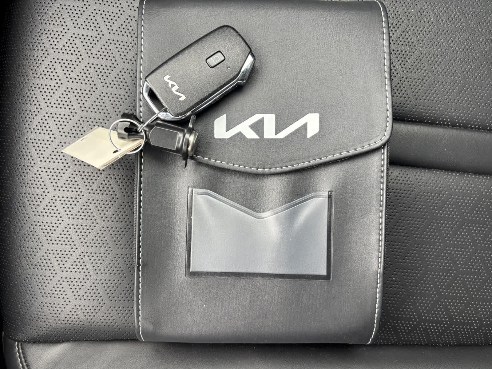 Used 2023 Kia Sorento S AWD/4WD image 23