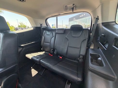 Used 2022 Kia Telluride S AWD/4WD image 7