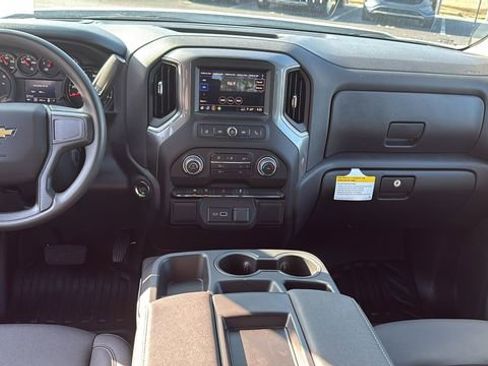 Used 2025 Chevrolet Silverado 1500 W/T w/ WT Value Package image 22