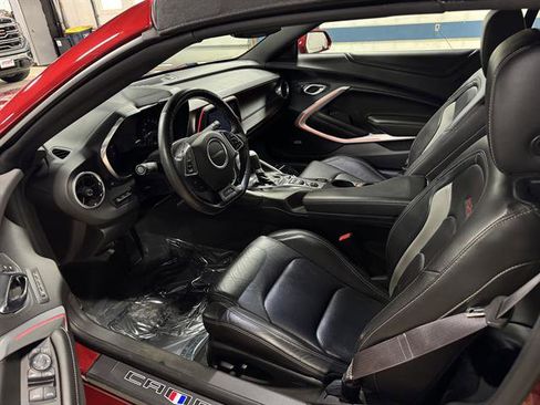 Used 2016 Chevrolet Camaro SS RWD image 19