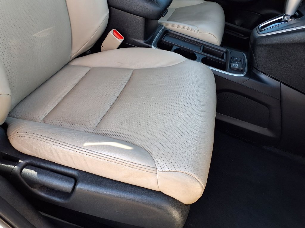 Used 2015 Honda CR-V Touring image 19