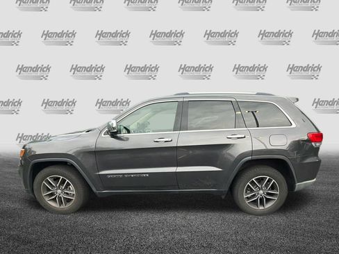 Used 2017 Jeep Grand Cherokee Limited w/ Luxury Group II RWD image 8