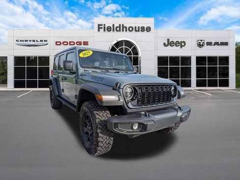 Used 2025 Jeep Wrangler Unlimited Sport AWD/4WD image 8