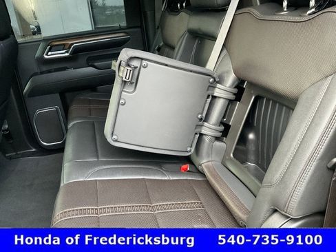 Used 2024 Chevrolet Silverado 2500 High Country w/ Midnight Edition AWD/4WD image 26