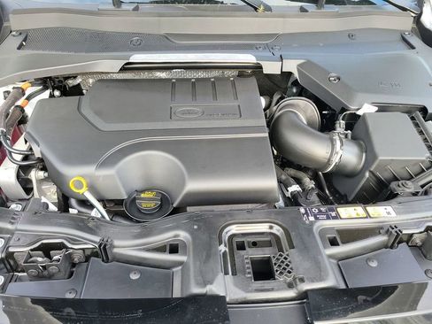 New 2025 Land Rover Discovery Sport S image 20