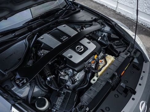 Used 2014 Nissan 370Z Coupe w/ Sport Package image 69