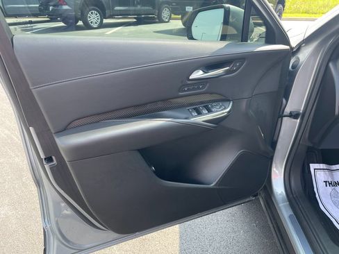 Used 2023 Cadillac XT4 Sport FWD image 12