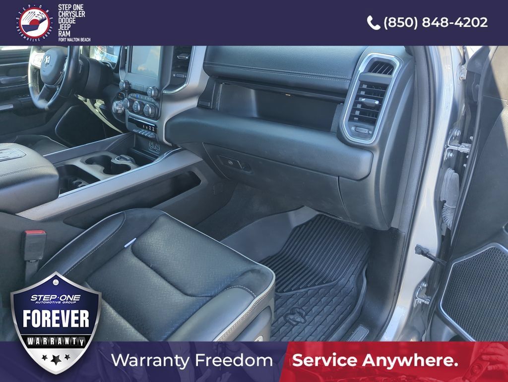 Used 2022 RAM 1500 Laramie w/ Sport Appearance Package AWD/4WD image 33