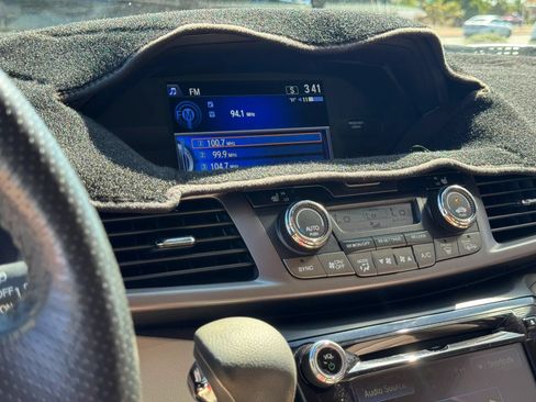 Used 2014 Honda Odyssey EX-L image 20