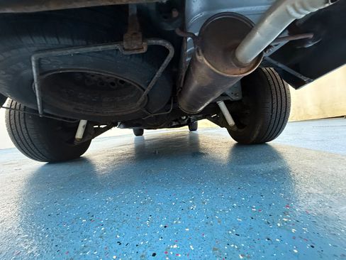 Used 1995 Toyota Previa DX image 50