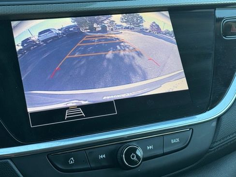 Used 2022 Buick Encore GX Select image 25