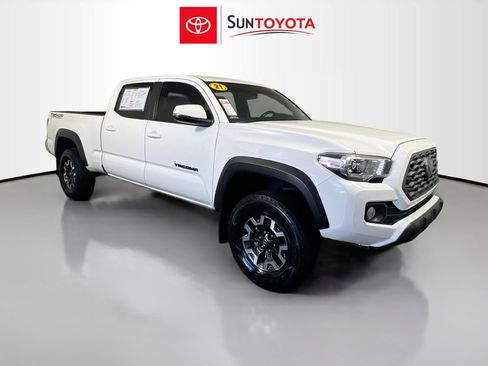 Used 2021 Toyota Tacoma TRD Off-Road image 1