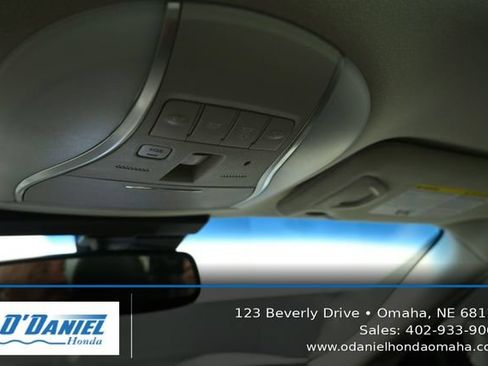 Used 2015 INFINITI Q70 L 3.7 w/ Deluxe Touring Package AWD/4WD image 30
