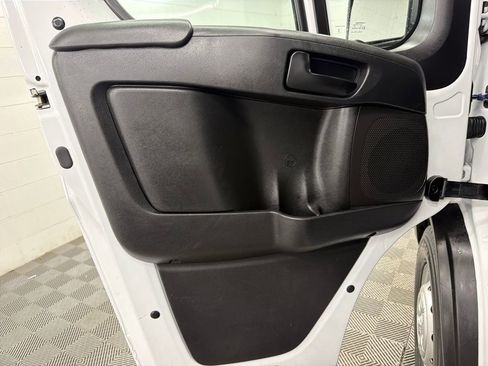 Used 2023 RAM ProMaster 2500 FWD image 17