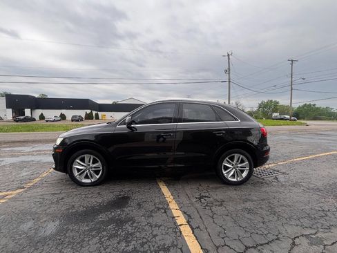 Used 2016 Audi Q3 2.0T Premium Plus w/ Technology Package AWD/4WD image 2