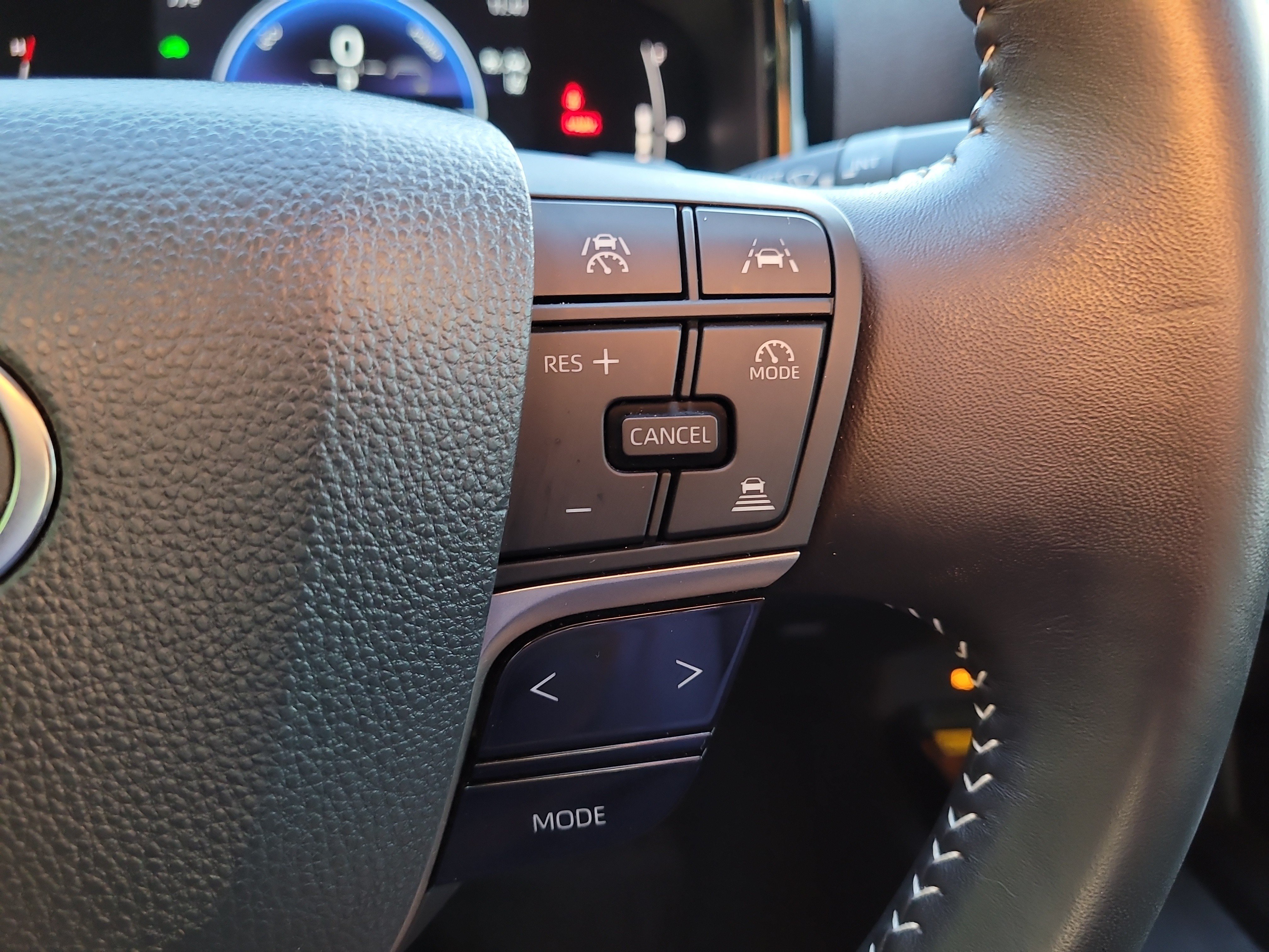 Certified 2025 Toyota Camry SE w/ Convenience Package FWD image 30