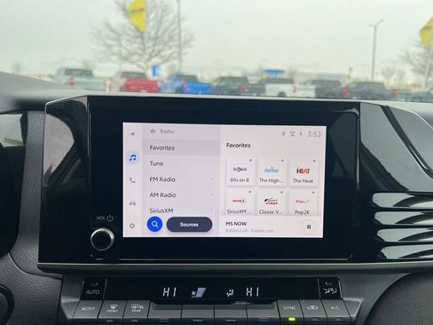 Used 2025 Toyota Camry LE image 17