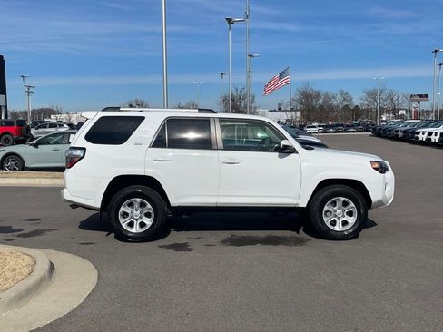 Used 2023 Toyota 4Runner SR5 image 8