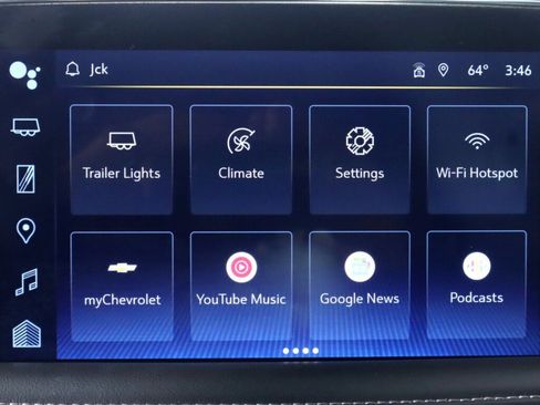 Used 2022 Chevrolet Suburban Z71 w/ Luxury Package image 20