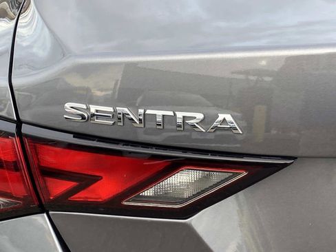 Used 2024 Nissan Sentra SV image 6