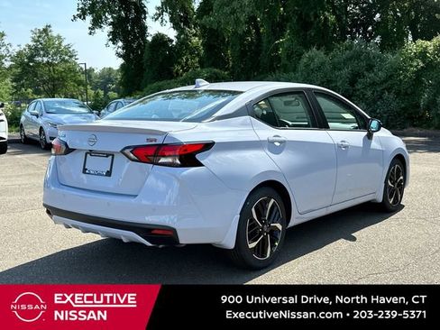 New 2025 Nissan Versa SR w/ Trunk Package image 2