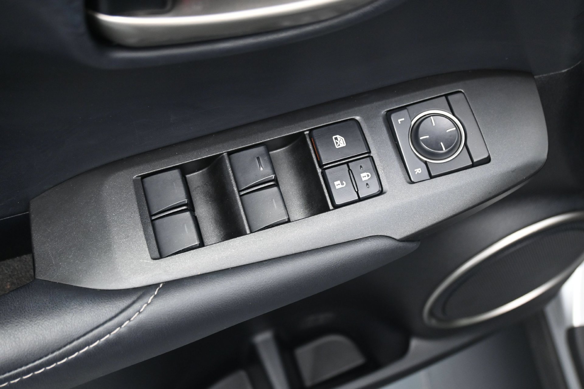 Used 2015 Lexus NX 200t AWD w/ Premium Package image 22
