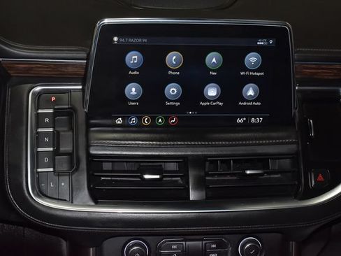 Used 2021 Chevrolet Tahoe High Country AWD/4WD image 17