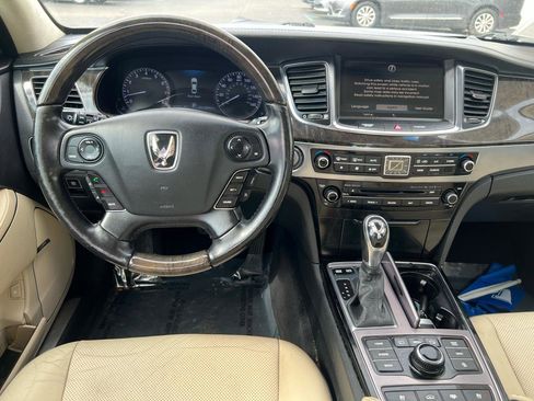 Used 2014 Hyundai Equus Signature RWD image 17