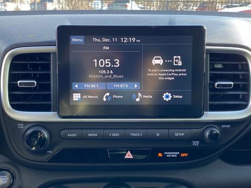New 2026 Hyundai Venue SEL FWD image 16