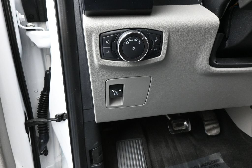 Used 2019 Ford F150 XL w/ Equipment Group 101A Mid RWD image 12
