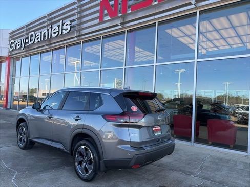 New 2026 Nissan Rogue SV w/ SV Premium Package image 2